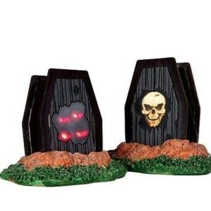 Spooky Town Lemax Halloween Village Cemetery‎ Light Up Coffins
